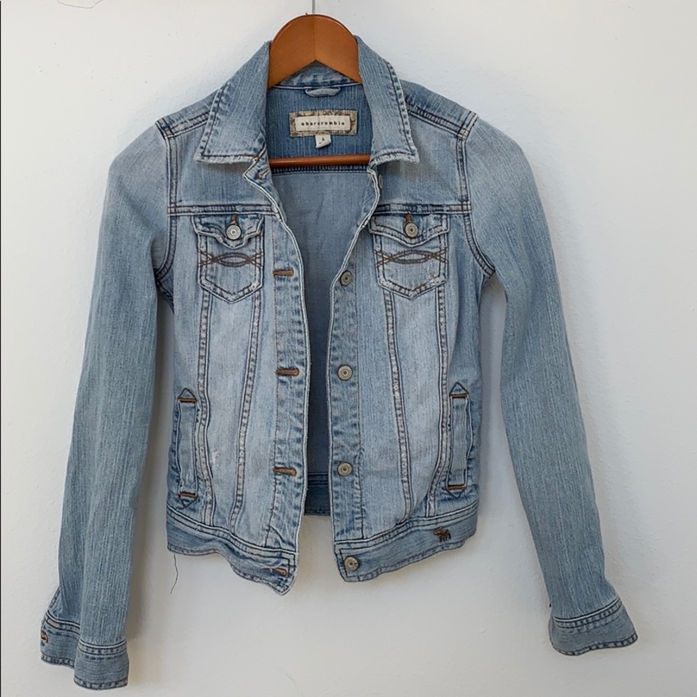 Light denim Abercrombie jacket